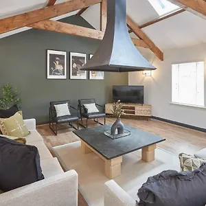 https://host-stay-the-annexe-the-old-brewery.yorkshirehotels.net